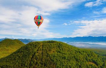 重庆到腾冲瑞丽7日自驾游：一寨两国-火山地质公园-腾冲热海-滇池-大理边陲7日自驾游-游推荐
