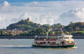 全國出發(fā)廈門集結(jié)7日自駕：永定土樓-福州霞浦-廈門鼓浪嶼7-火山島-南少林寺7日落地租車自駕-游推薦