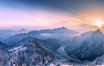 11月11日大别山-红岭公路-马丁公路-马鬃岭-天堂寨-水上红叶-寿县古城5日自驾游-游推荐