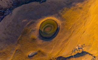 成都出发格聂南线8日穿越摄影旅拍：新都桥-墨石公园-措普沟-格聂之眼-冷谷寺-网红鱼子西-乡城8日摄自驾游