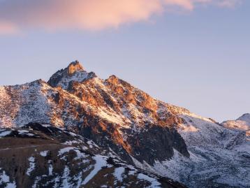 重庆到轿子雪山5日自驾游：天台峰-小天池-冰瀑-红土地-水城古镇-念湖5日自驾游
