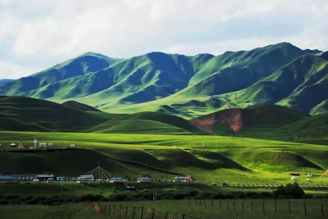 兰州集结探秘甘南6日自驾游：兰州-甘加秘境-拉卜楞寺-隆务寺-坎布拉国家森林公园-拉脊山6日自驾游