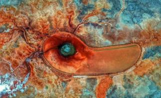 西宁集结野性柴达木7日游：水上雅丹—东台吉乃尔湖—恶魔之眼艾肯泉—翡翠湖—雅丹魔鬼城7日深度自驾自驾游