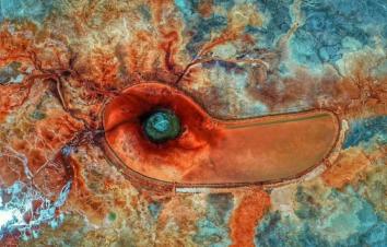 西寧集結(jié)野性柴達(dá)木7日游：水上雅丹—東臺(tái)吉乃爾湖—惡魔之眼艾肯泉—翡翠湖—雅丹魔鬼城7日深度自駕-游推薦