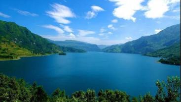 五一出发凉山州4日自驾：灵山寺-文昌故里-雷波马湖4日自驾游-推荐