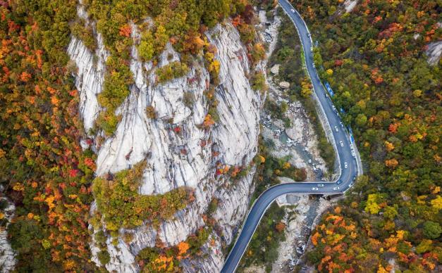国庆出发陕西5日自驾：秦岭-青峰峡-黄柏塬-华阳古镇-兴汉胜境-天汉传奇表演5日自驾