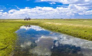 北京出發(fā)內(nèi)蒙4日自駕游：玉龍沙湖-達里湖-達達線-熱水塘鎮(zhèn)溫泉-華子魚洄游4日游自駕游