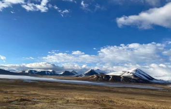 北京出发川藏南北两线26日自驾游：珠峰-那木措-孜珠寺-羊湖-林芝26日自驾游-游推荐