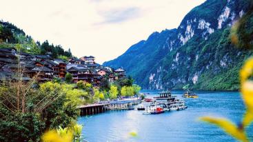 重庆酉阳桃花源2日自由行：叠石花谷+桃花源+乌江画廊游船2日春夏自由行-推荐