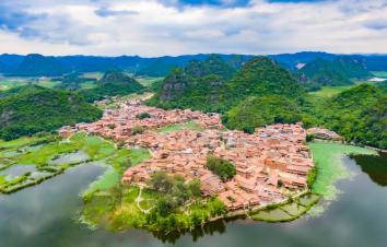 成都出发云南7日自驾：抚仙湖-普者黑-马岭河峡谷-晴隆24拐7日自驾游-游推荐