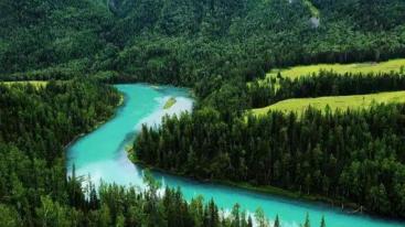 乌鲁木齐集合新疆6日自驾游：北疆环线、沙漠公路、可可托海、禾木村、喀纳斯-推荐