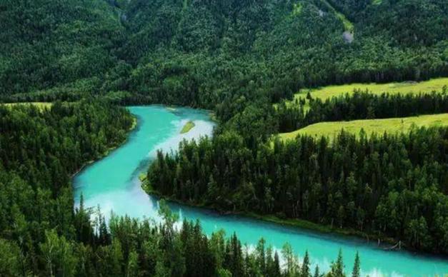 乌鲁木齐集合新疆6日自驾游：北疆环线、可可托海、天池、禾木村、喀纳斯、魔鬼城、影视城、独山子大峡谷