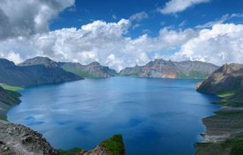 北京出发东北8日自驾游：防川-珲春-延吉-长白山南坡-盘锦8日自驾游-游推荐