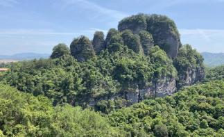 廣州出發(fā)廣東省內(nèi)5日自駕游：梅州五指石天路-打卡潮州美食5天自駕游自駕游