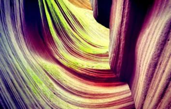 北京出发陕西8日自驾游：雨岔大峡谷-波浪谷-乾坤湾-平遥古城-碛口古镇8日自驾游-游推荐