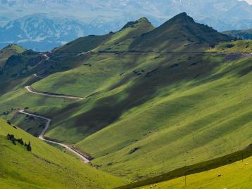 全国出发北疆11日落地自驾：喀纳斯-禾木-魔鬼城-赛里木湖-伊昭公路-那拉提草原-巴音布鲁克-独库公