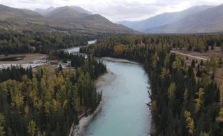 探秘北疆丨翻山越嶺，感受異域風光：沙漠公路-禾木-喀納斯-可可托海6日落地自駕自駕游