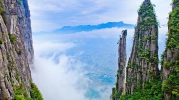 山东出发湖北恩施6日自驾游：恩施网红天路-躲避峡-恩施大峡谷-土司城-女儿城6日自驾游-推荐