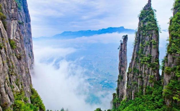 山东出发湖北恩施6日自驾游：三峡白帝城、万州大瀑布、恩施大峡谷、土司城、女儿城6日自驾游