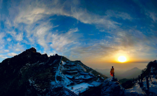 重慶到梵凈山5日自駕游：梵天凈土梵凈山-穿越矮寨大橋- 湘西魅力鳳凰古城5日自駕游自駕游