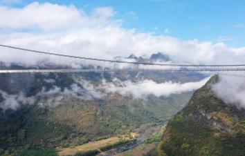 廣州周邊3日自駕游：挑戰(zhàn)峽天下-游千年瑤寨-探神秘地下河休閑3天清遠(yuǎn)自駕游-游推薦