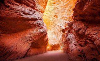 暑期全國出發(fā)樂享旅拍新疆-北疆·南疆15日自駕游：穿越天山（含租車）自駕游