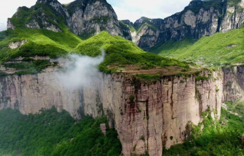 【中秋太行】郭亮村集合太行掛壁公路3日自駕游：郭亮村-齊王寨-太行16拐-云臺山3日自駕游-游推薦