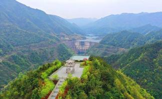 上海出发宁波2日赏秋自驾游：余姚四明湖水杉湿地-四明山穿越-奉化溪口2日宁波自驾游自驾游