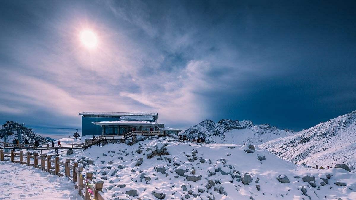 成都出发阿坝2日自驾：达古冰川-羊茸哈德2日自驾游自驾游