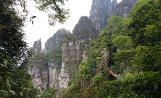 深圳出發(fā)廣西金秀3日自駕游：廣西金秀水墨山水溫泉-蓮花山-圣堂湖3天休閑自駕游自駕游