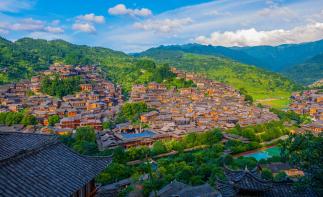 全国出发贵州6日自驾：荔波大小七孔丨西江千户苗寨丨梵净山丨镇远古城6日自驾游自驾游