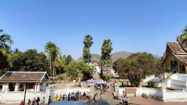 磨憨口岸集合老挝泰国12日自驾游：老挝琅勃拉邦-万荣-万象-泰国素可泰-清迈12日自驾游-推荐