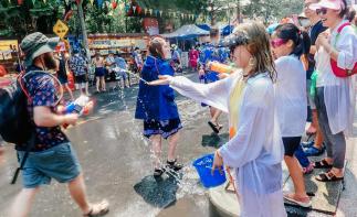 泼水节老挝泰国19日自驾游：老挝琅勃拉邦-万荣万象-泰国芭提雅-曼谷-清迈清莱19日游自驾游