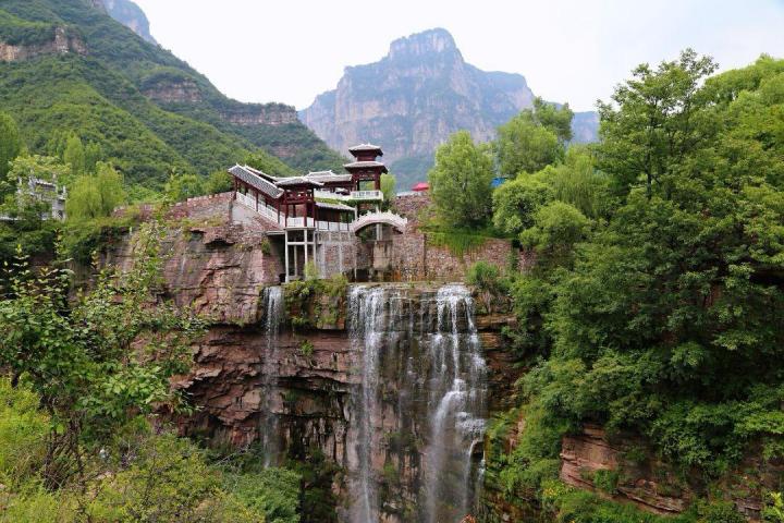 王莽岭隶属于晋城的陵川县,位于山西和河南的交界处,这里是太行山的