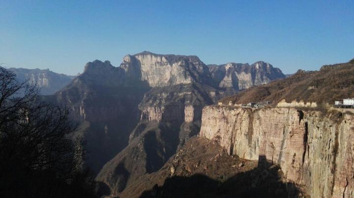 回龙天界山位于河南辉县上八里西北部的太行山深处,景区包括红色-新乡