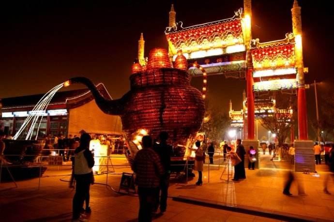 运河唐人街不夜城在丰南区,对于生态环境一直不太好