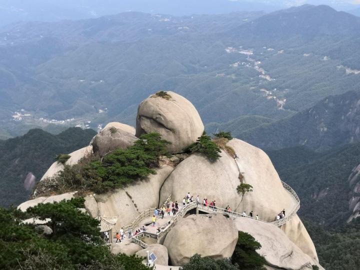 天柱山,七仙女的家乡潜山,天柱山旅游景点也在这里,旅行路线非-安庆