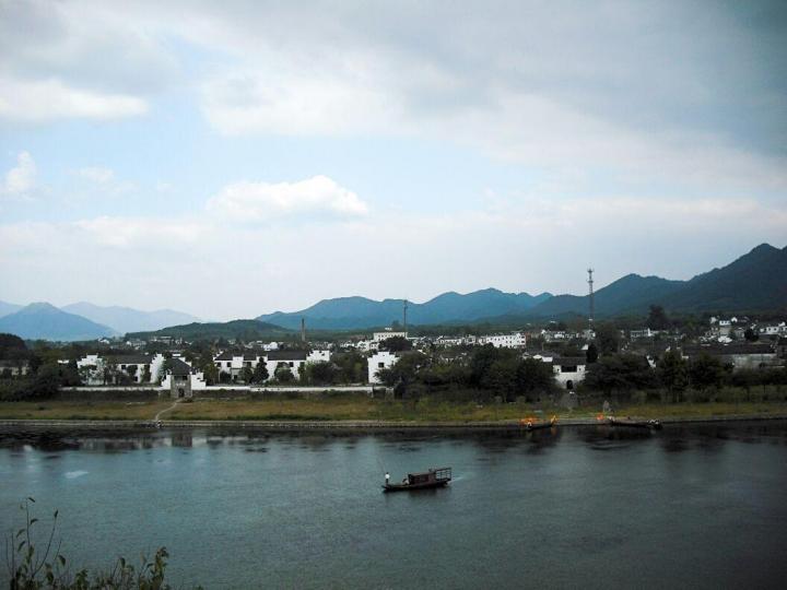 足迹 泾县自驾游论坛  小小喜欢(0) 桃花潭景区,位于安徽省宣城市泾县