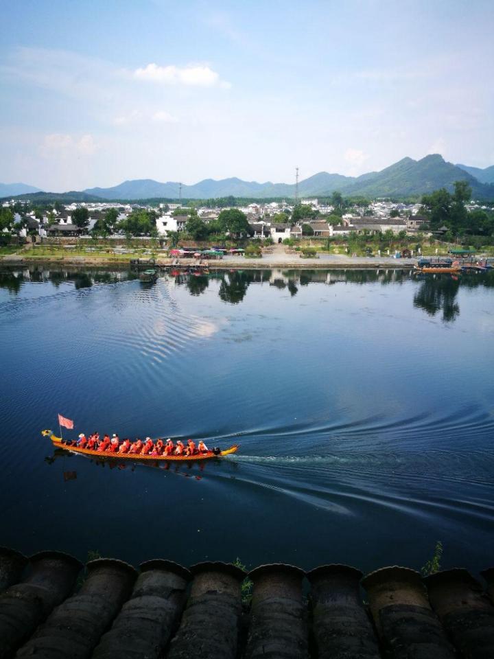 足迹 泾县自驾游论坛  小小喜欢(0) 桃花潭景区,位于安徽省宣城市泾县