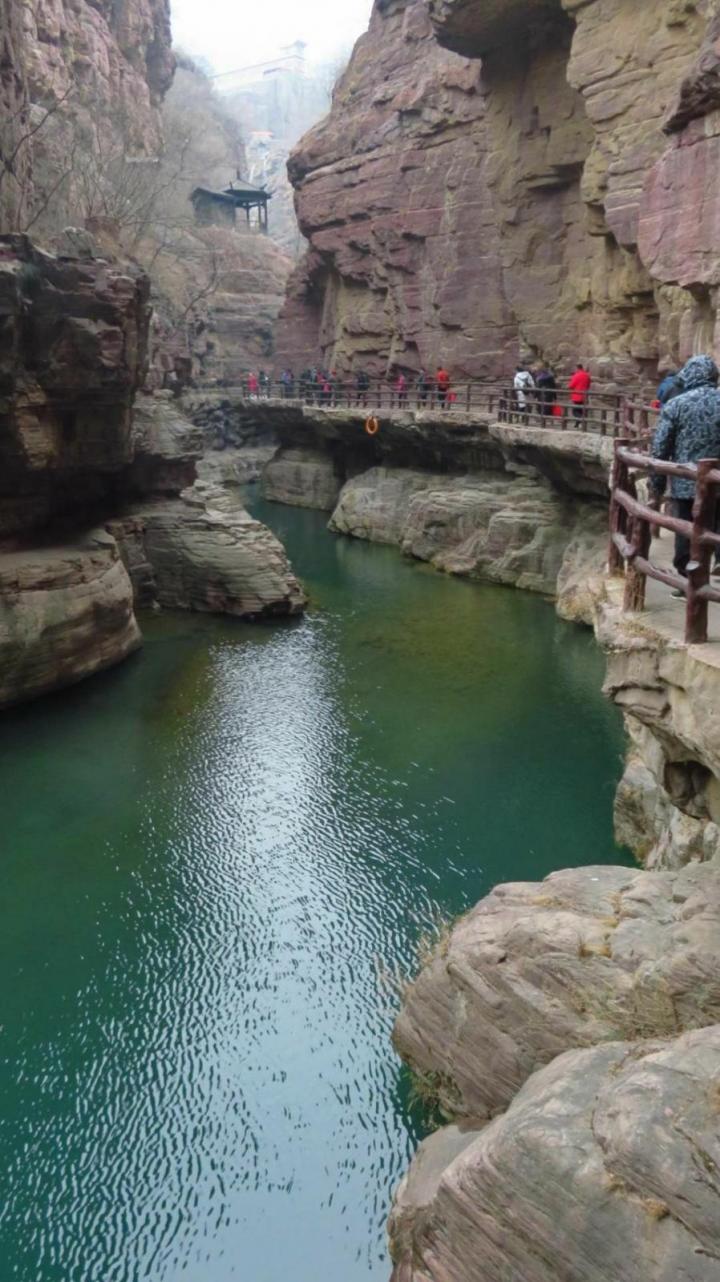景点有万善寺,地质博物馆,红石峡,泉瀑峡,潭瀑峡,-焦作自驾游论坛-大