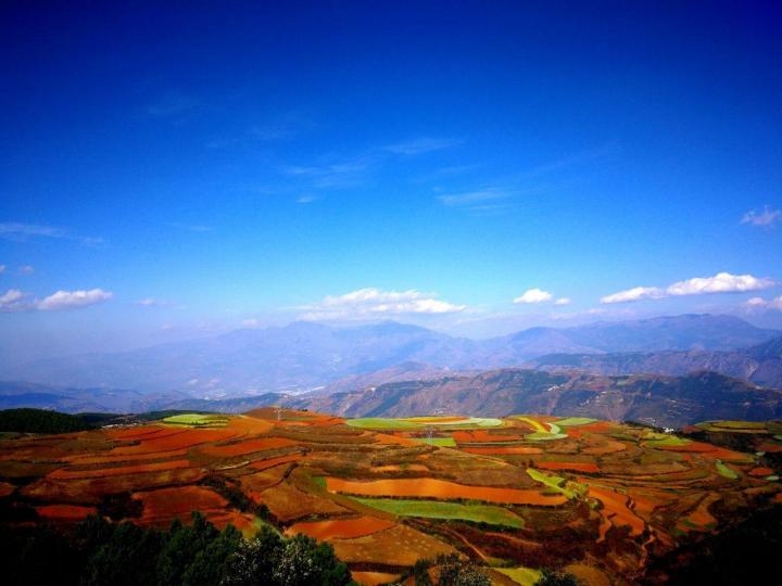 东川红土地