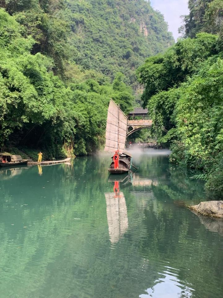 足迹 宜昌自驾游论坛  酱油吖喜欢(0) 三峡人家风景区位于长江三峡中